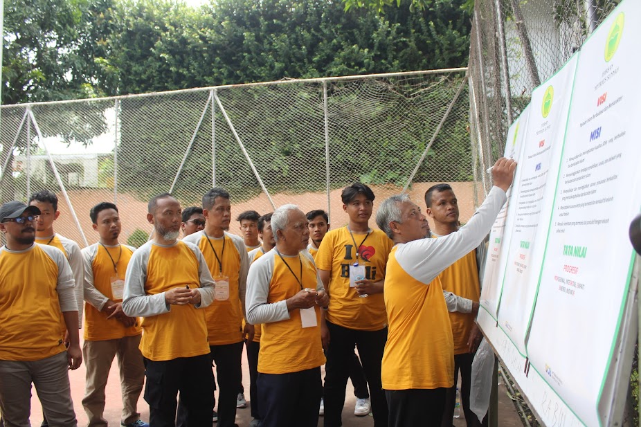 Penandatanganan kesepahaman visi, misi, dan tata nilai yayasan